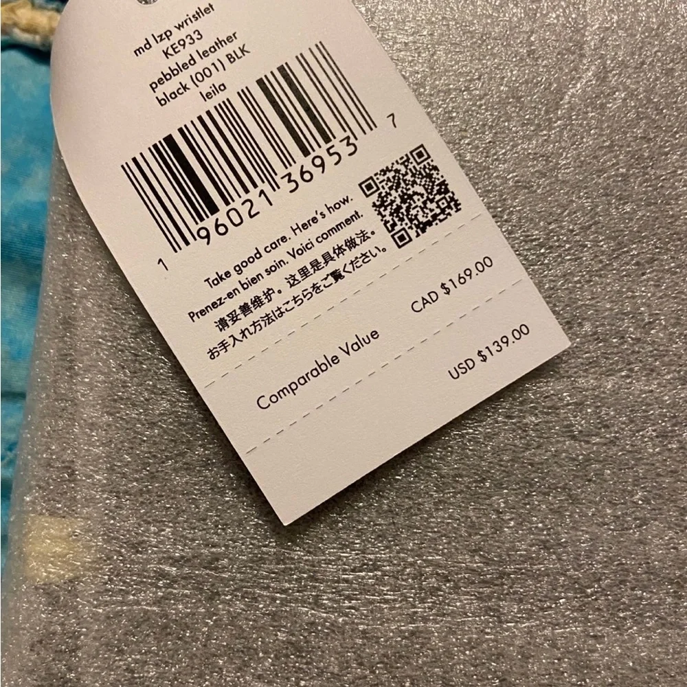 Kate Spade NY Wristlet NWT Leila Medium - Picture 3 of 6